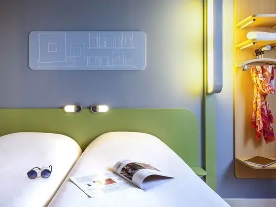 İki Ayrı Yataklı Oda, 2 Tek Kişilik Yatak