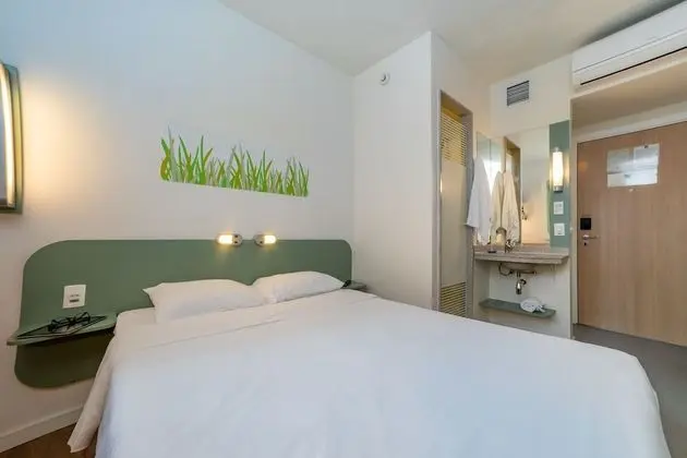 Standard Oda, 1 Çift Kişilik Yatak