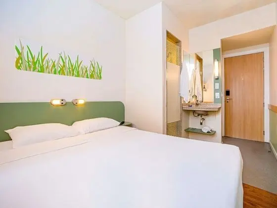 Standard Oda, 1 Çift Kişilik Yatak