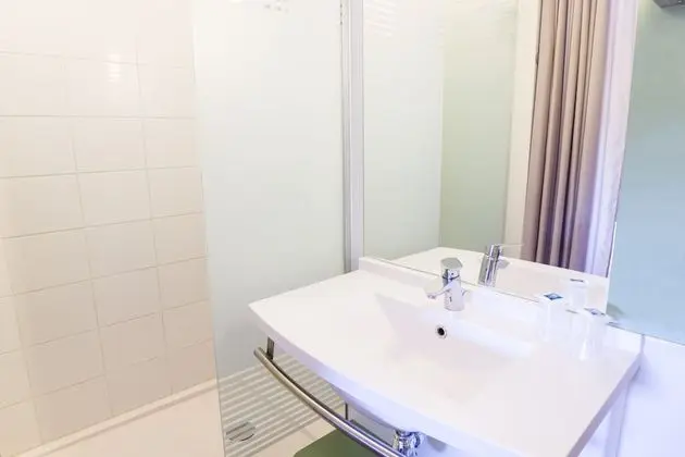 İki Ayrı Yataklı Oda, 2 Tek Kişilik Yatak