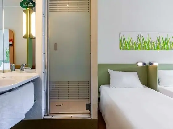 İki Ayrı Yataklı Oda, 2 Tek Kişilik Yatak