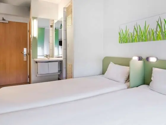 İki Ayrı Yataklı Oda, 2 Tek Kişilik Yatak