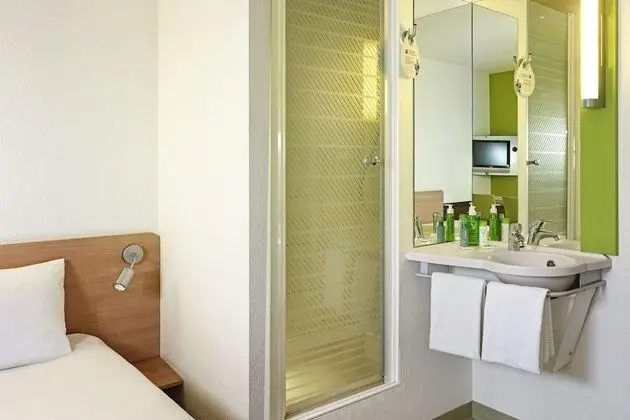 Standard Tek Büyük Yataklı Oda, 1 Çift Kişilik Yatak