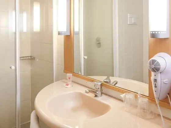 Standard Oda, 1 Çift Kişilik Yatak