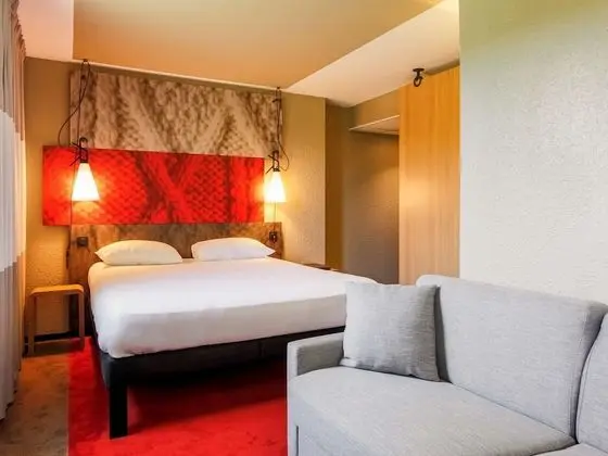 Family Tek Büyük Yataklı Oda, 1 Çift Kişilik Yatak ve Çekyat