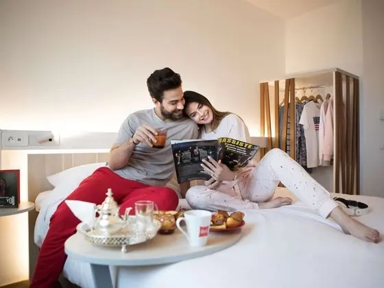Tek Büyük Yataklı Oda, 1 Çift Kişilik Yatak