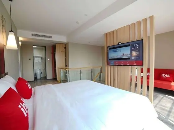 Superior Tek Büyük Yataklı Oda (Stress Free)