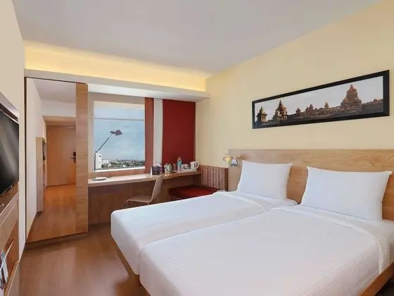 Deluxe Oda, 1 Büyük (Queen) Boy Yatak (Sweet Bed by Ibis)