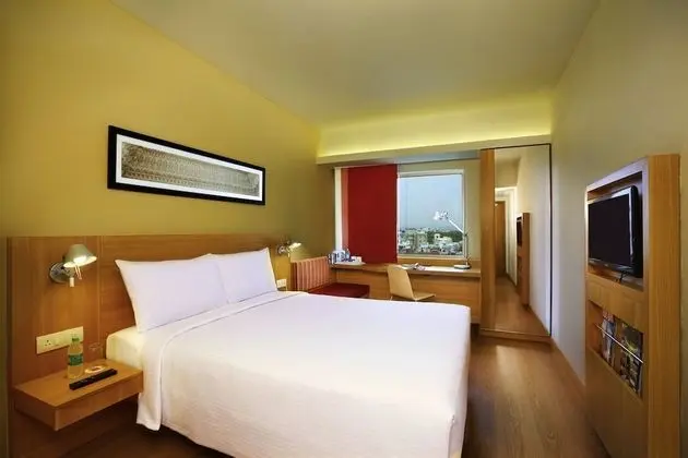 Deluxe Oda, 1 Büyük (Queen) Boy Yatak (Sweet Bed by Ibis)
