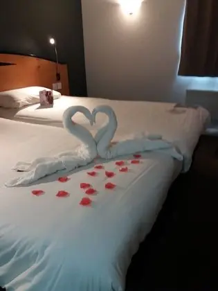 İki Ayrı Yataklı Oda, 2 Tek Kişilik Yatak