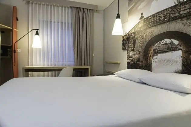 Standard Oda, 1 Çift Kişilik Yatak