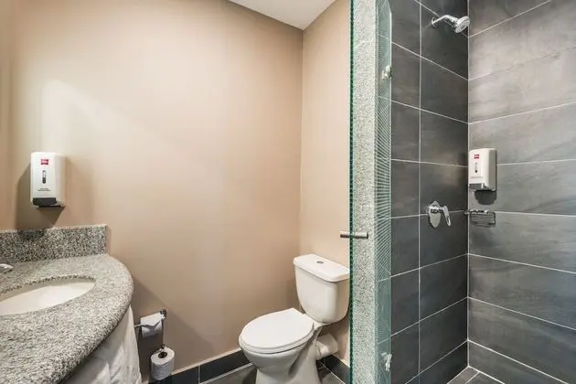 Standard Oda, 1 Çift Kişilik Yatak