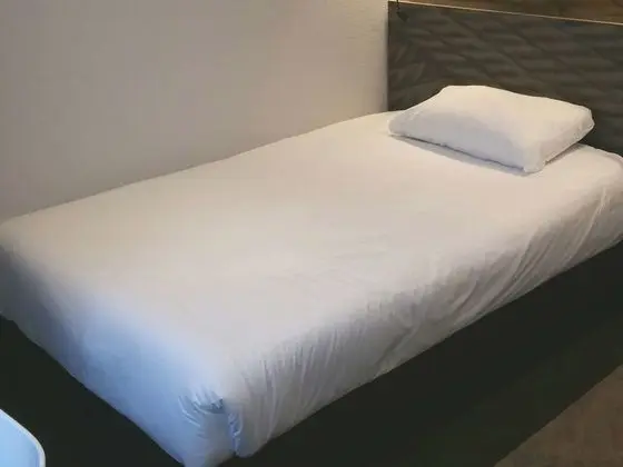 Standard Oda, 1 Tek Kişilik Yatak