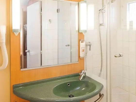 Standard Oda, 2 Tek Kişilik Yatak