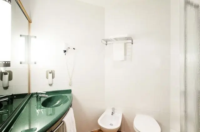 Standard Oda, 2 Tek Kişilik Yatak