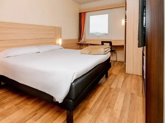 Standard Oda, 1 Çift Kişilik Yatak