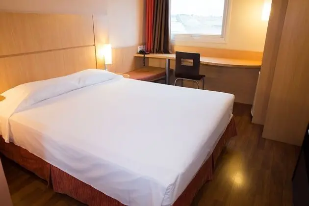 Standard Oda, 1 Çift Kişilik Yatak