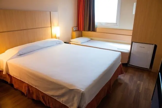 Standard Oda, 1 Çift Kişilik Yatak