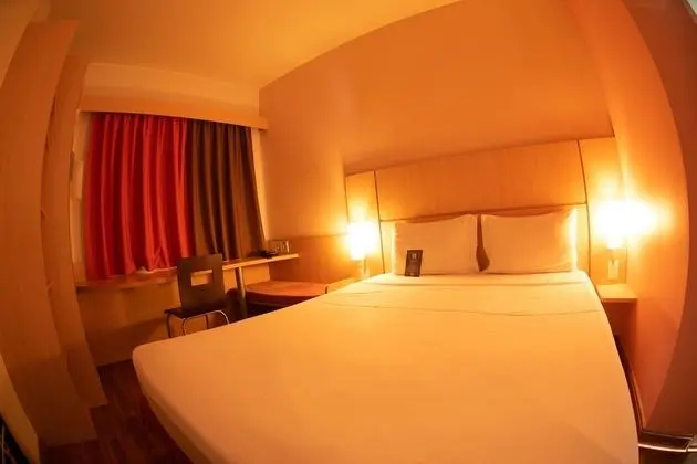 Standard Oda, 1 Çift Kişilik Yatak