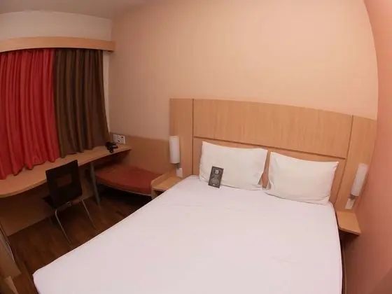 Standard Oda, 1 Çift Kişilik Yatak