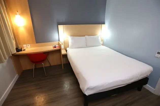 Standard Oda, 1 Çift Kişilik Yatak, Engellilere Uygun