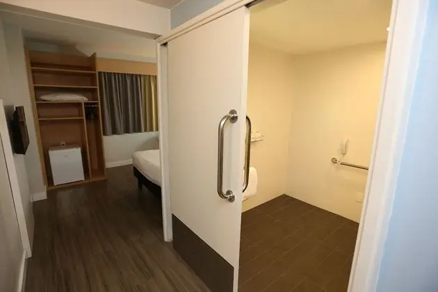 Standard Oda, 1 Çift Kişilik Yatak, Engellilere Uygun