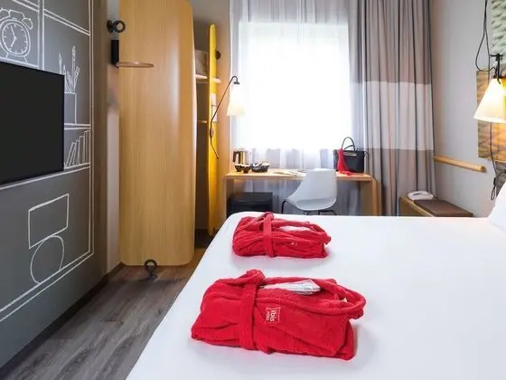 Superior Oda, 1 Çift Kişilik veya 2 Tek Kişilik Yatak