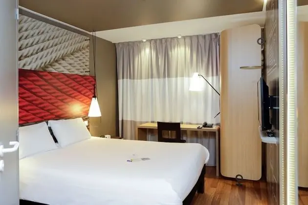 Standard Oda, 1 Çift Kişilik Yatak