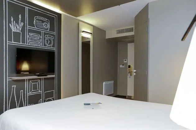 Standard Oda, 1 Çift Kişilik Yatak