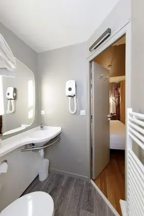 Standard Oda, 1 Çift Kişilik Yatak