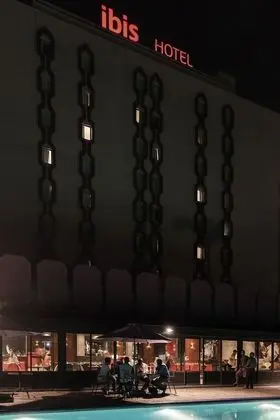 Tek Büyük Yataklı Oda, 1 Çift Kişilik Yatak