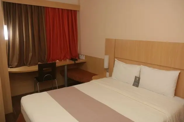 Standard Oda, 1 Çift Kişilik Yatak