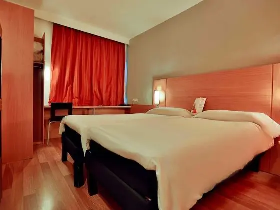 Standard Oda, 2 Tek Kişilik Yatak