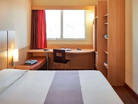 Standard Oda, 1 Çift Kişilik Yatak