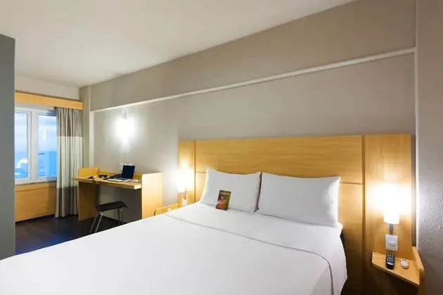 Oda, 1 Büyük (Queen) Boy Yatak, Deniz Manzaralı