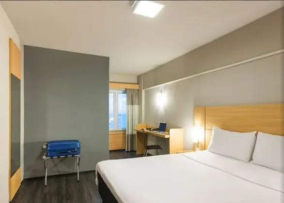 Oda, 1 Büyük (Queen) Boy Yatak, Deniz Manzaralı