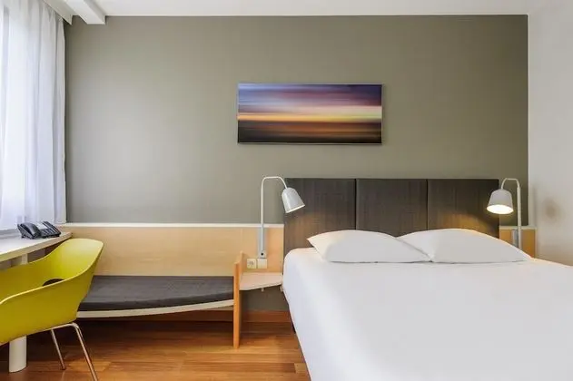 Oda, 1 Çift Kişilik Yatak (New Sleep Easy Concept)