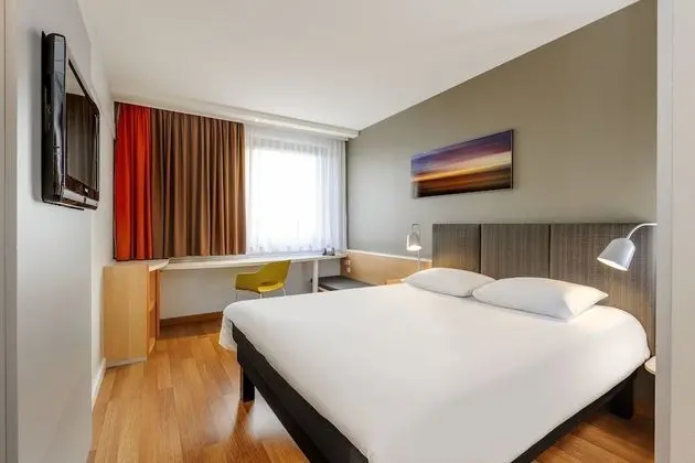 Oda, 1 Çift Kişilik Yatak (New Sleep Easy Concept)