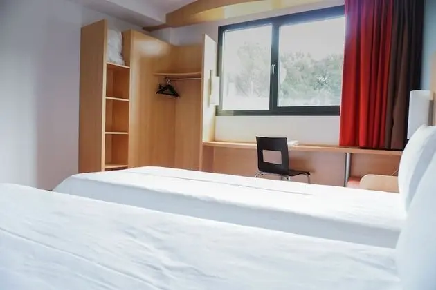 Standard Tek Büyük Yataklı Oda, 2 Tek Kişilik Yatak