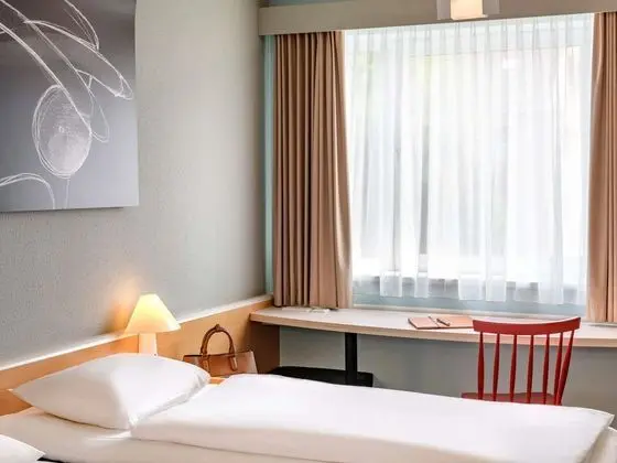 Tek Büyük Yataklı Oda (New Sleep Easy Concept)