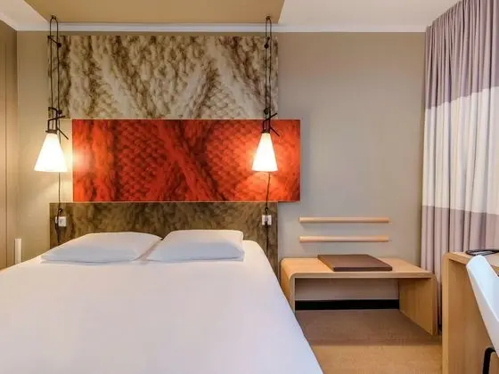 Oda, 1 Çift Kişilik Yatak (New Sleeping Comfort Concept)