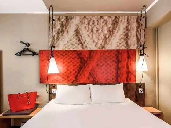 Oda, 2 Tek Kişilik Yatak (New Sleeping Comfort Concept)