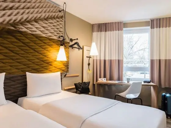 Oda, 2 Tek Kişilik Yatak (New Sleeping Comfort Concept)