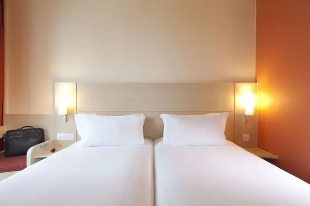 Standard Oda, 2 Tek Kişilik Yatak, Şehir Manzaralı