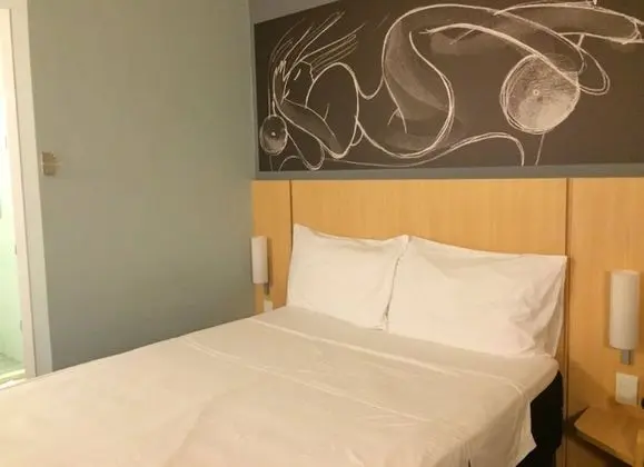 Standard Oda, 1 Çift Kişilik Yatak