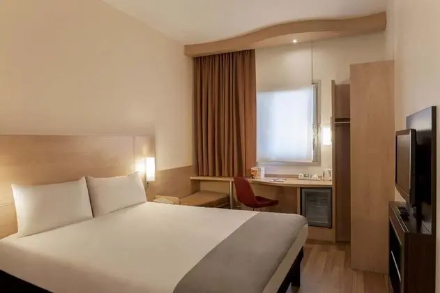Standart Oda, Şehir Manzaralı