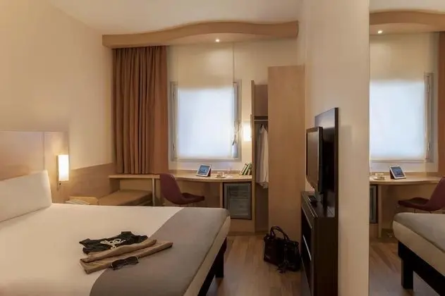Standart Oda, Şehir Manzaralı