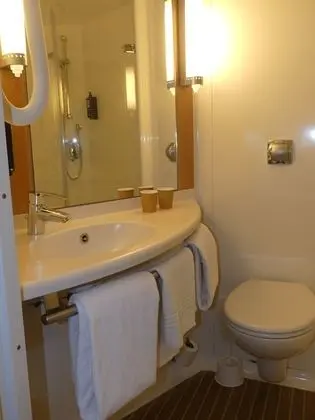 Standard Oda, 1 Çift Kişilik Yatak