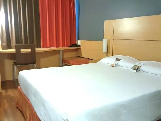 Standard Oda, 1 Çift Kişilik Yatak