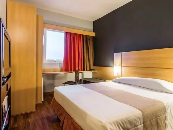 Apart Daire, 1 Çift Kişilik Yatak